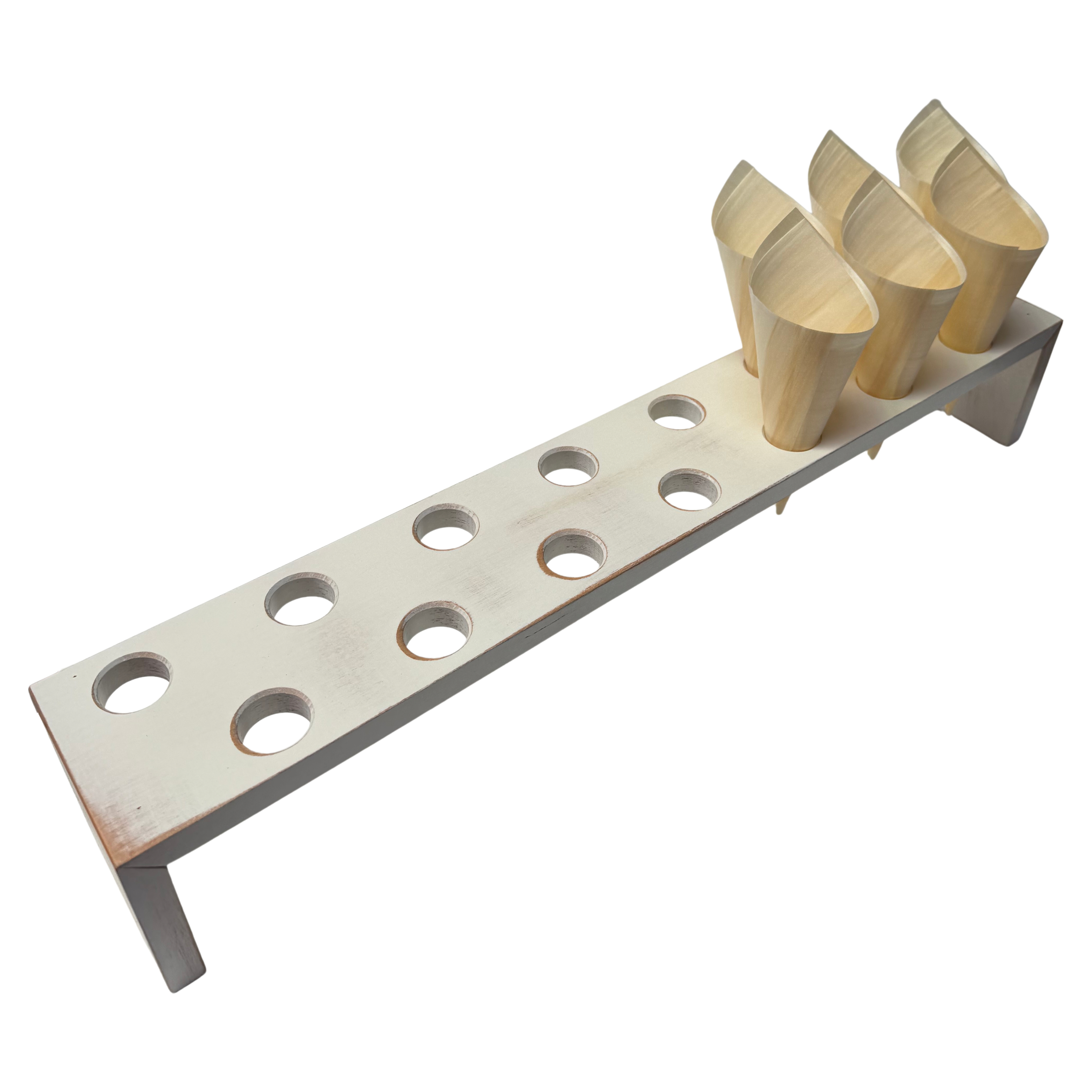 Holzbrücke für Spitztüten - 55,5 cm x 9 cm, Bohrausschnitt 2,5 cm Durchmesser für 15 Spitztüten Farbe vintage