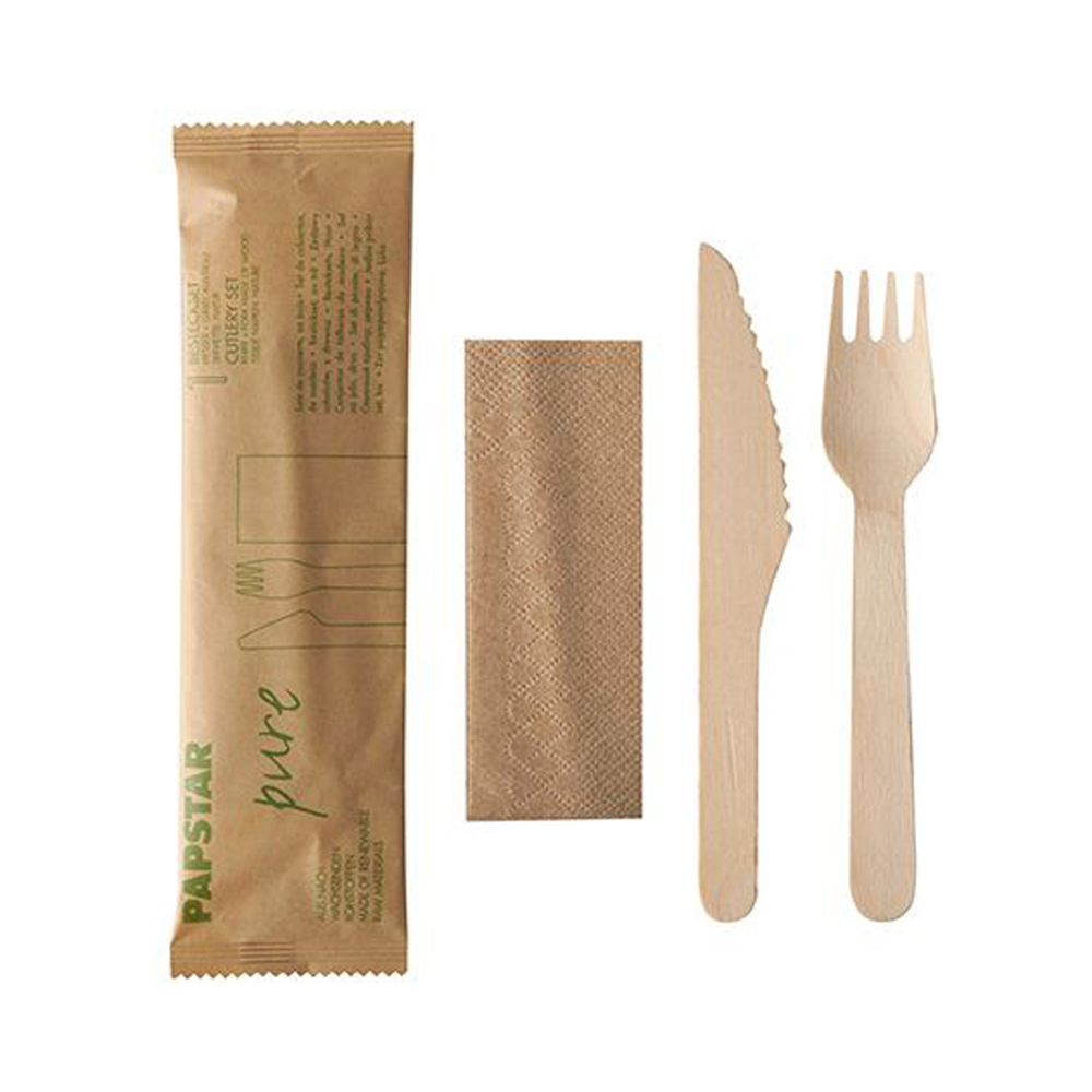 Besteckset aus Holz, Messer und Gabel verpackt mit Serviette in Papierbeutel aus Birkenholz 
50 Sets pro Pack/Gebinde