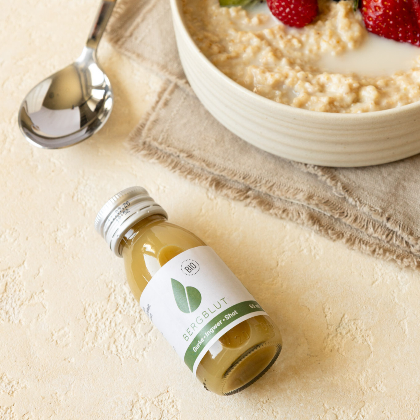 Shot Gurke-Ingwer 60 ml mit Bio zertifizierten Säften Bergblut - 24 Stück im Karton